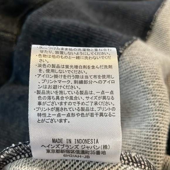 Champion Grey Crew Neck Sweatshirt Pullover NWT Size Large - Picture 8 of 9